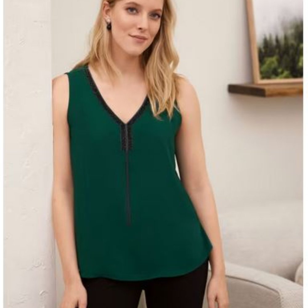 LAURA (petites):  Rhinestone Detail Blouse - green